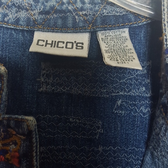 Chicos Applique Embroidered Denim Jean Jacket SZ 1 - Picture 3 of 5